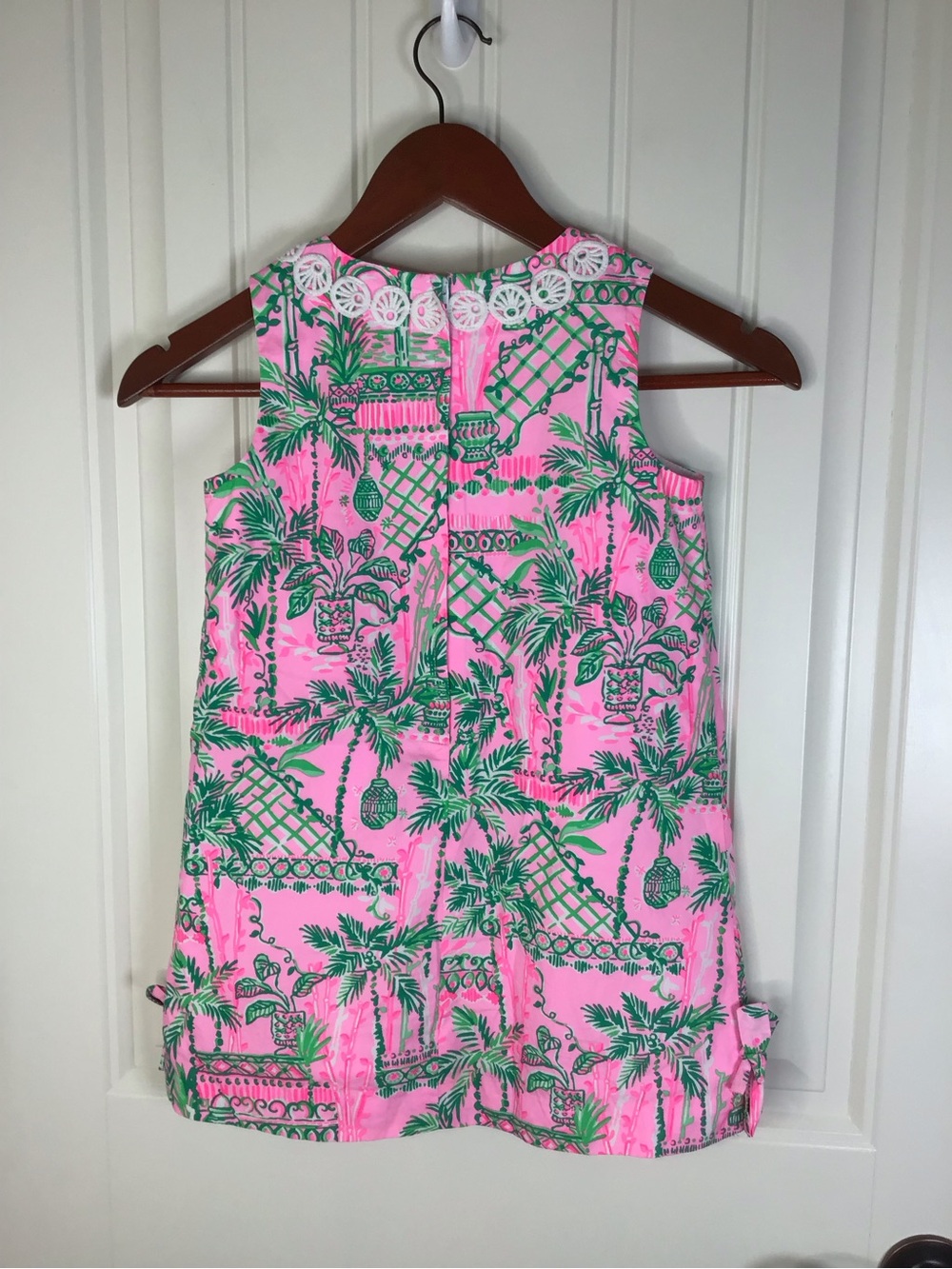 Lilly Pultizer Classic Shift Dress in Mandevilla Baby Always Worth It Size 6. - Picture 5 of 8